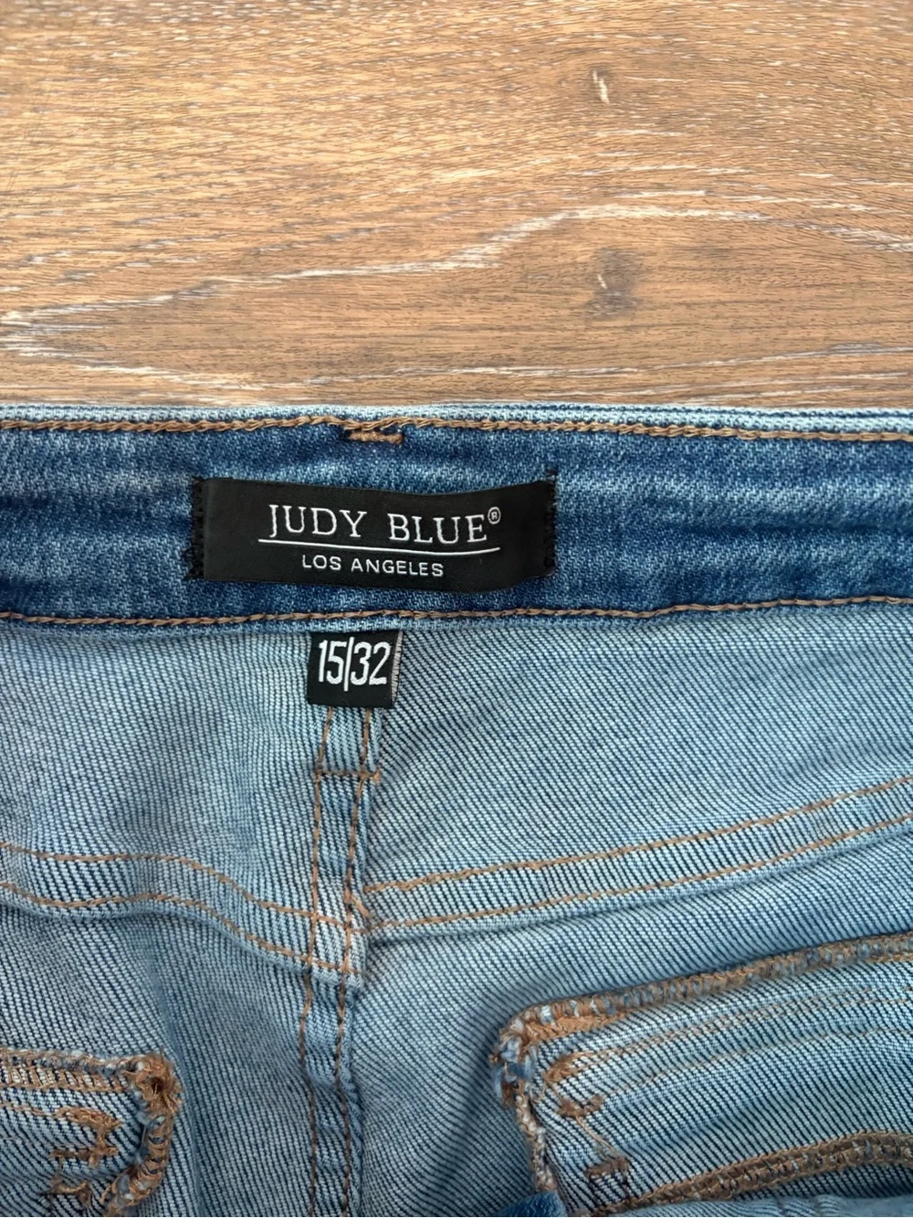 JUDY BLUE Wide Leg Cargo Jeans size 15/32